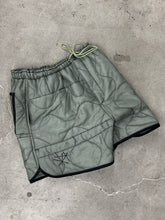 Load image into Gallery viewer, Quilted shorts 1/1
